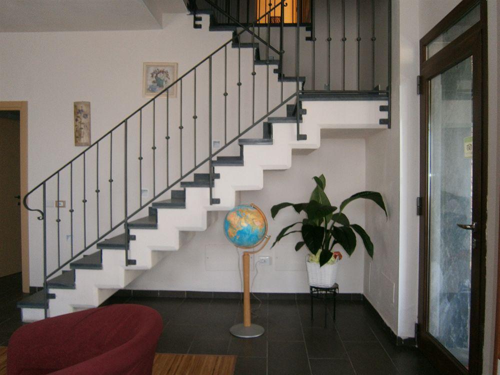 Arianna Hill House Bed & Breakfast La Spezia Exterior photo