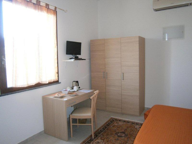 Arianna Hill House Bed & Breakfast La Spezia Room photo